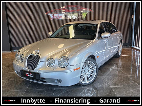 Jaguar S-TYPE