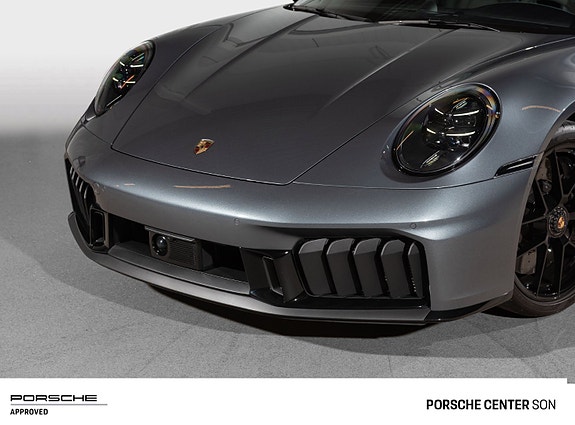 Porsche 911 8 of 30