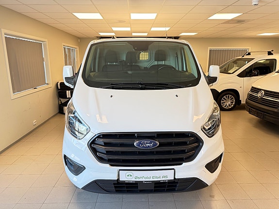 Ford Transit Custom 3 of 26