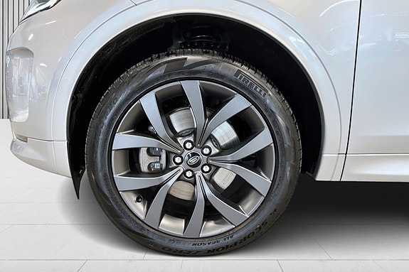 Land Rover Discovery Sport 18 of 30