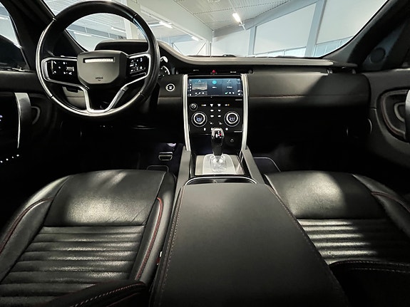 Land Rover Discovery Sport 24 of 30