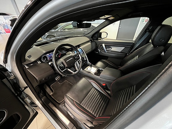 Land Rover Discovery Sport 22 of 30