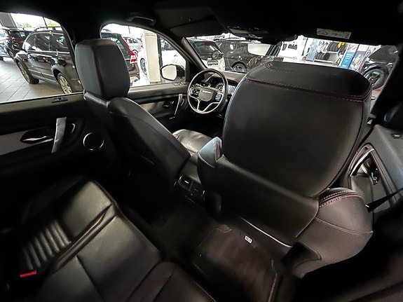Land Rover Discovery Sport 27 of 30