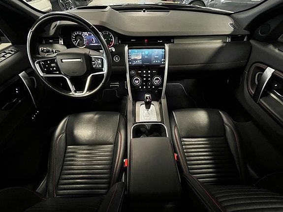 Land Rover Discovery Sport 23 of 30