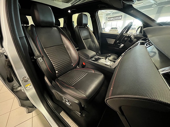 Land Rover Discovery Sport 30 of 30
