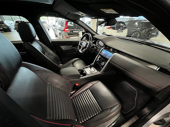 Land Rover Discovery Sport 28 of 30