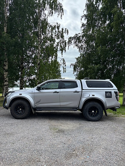 Isuzu D-max 3 of 30