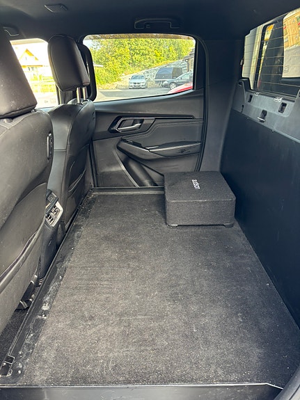 Isuzu D-max 25 of 30