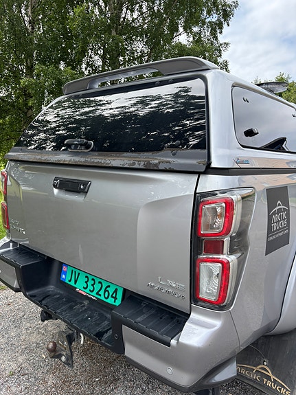 Isuzu D-max 8 of 30