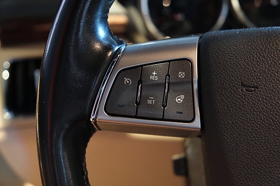 Cadillac CTS 22 of 30