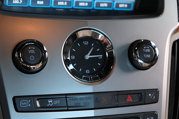 Cadillac CTS 17 of 30