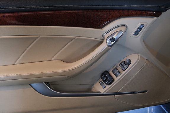 Cadillac CTS 24 of 30