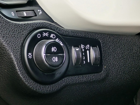 Fiat 500X 19 of 30