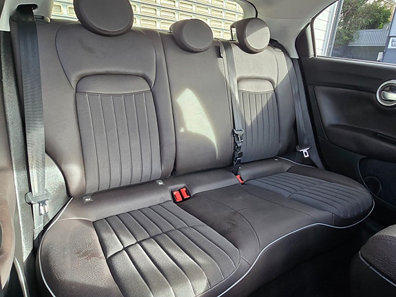 Fiat 500X 16 of 30