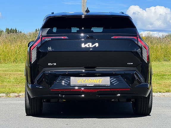 Kia EV3 9 of 30