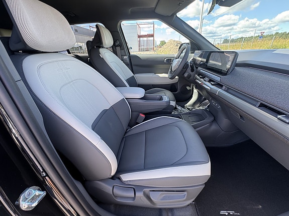 Kia EV3 14 of 30