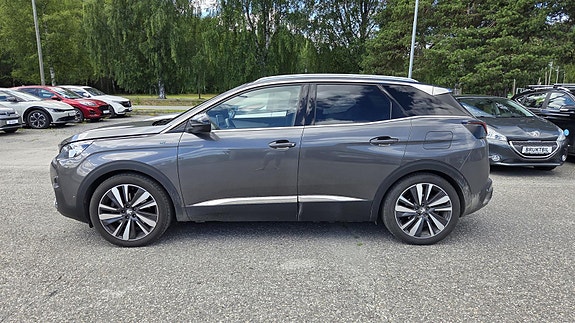 Peugeot 3008 2 of 2