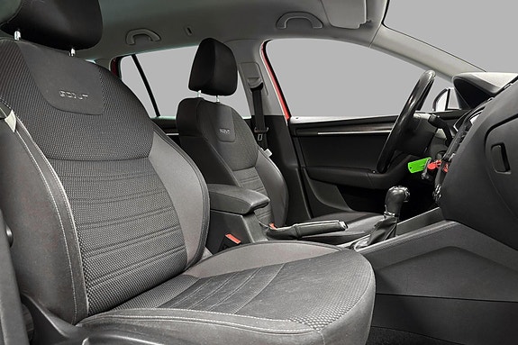 Skoda Octavia Scout 15 of 28