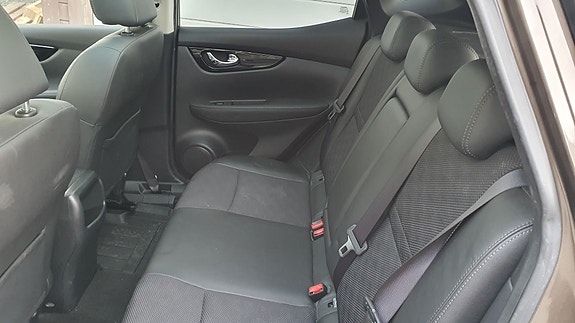 Nissan Qashqai 10 of 23
