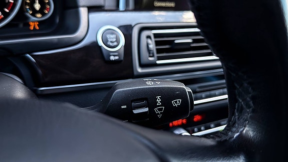 BMW 535i 13 of 26
