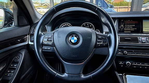 BMW 535i 8 of 26