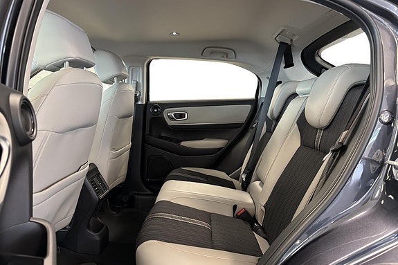 Honda HR-V 7 of 30