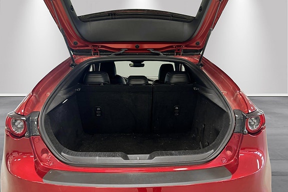 Mazda 3 5 of 5