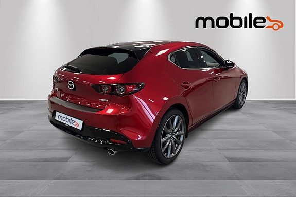 Mazda 3 3 of 5