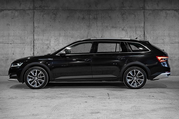 Skoda Superb 5 of 5
