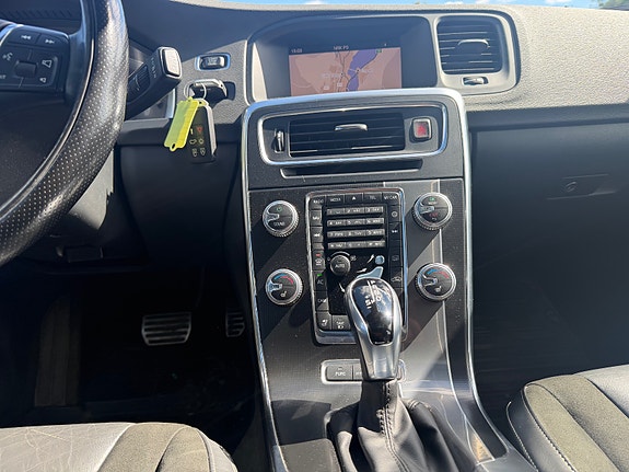 Volvo V60 18 of 21