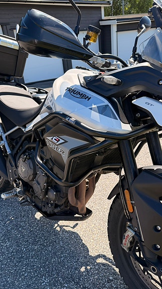 Triumph Tiger 900 GT 4 of 7