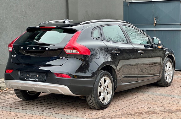 Volvo V40 Cross Country 10 of 30