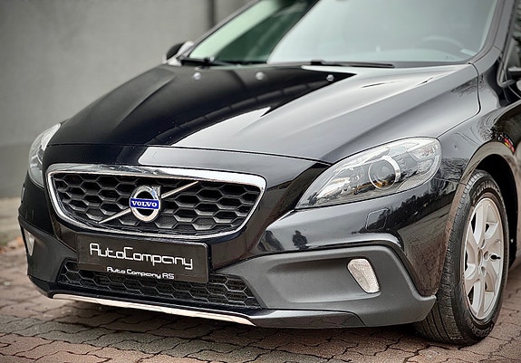 Volvo V40 Cross Country 5 of 30