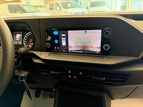 Volkswagen Caddy Maxi 13 of 30