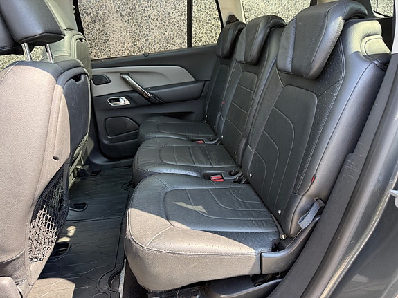 Citroen C4 Picasso 27 of 30