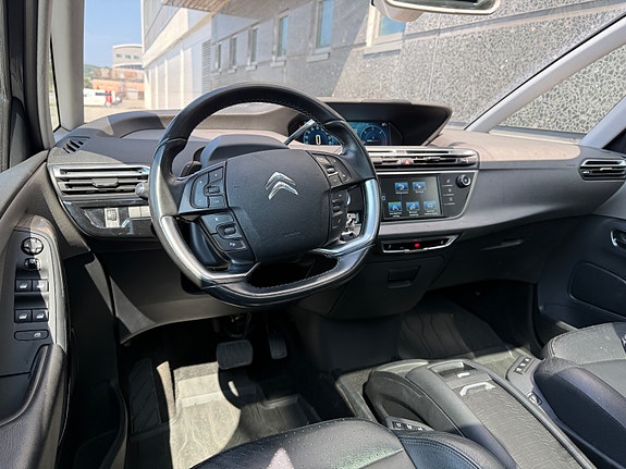 Citroen C4 Picasso 10 of 30