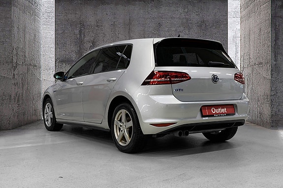 Volkswagen Golf VII 4 of 5