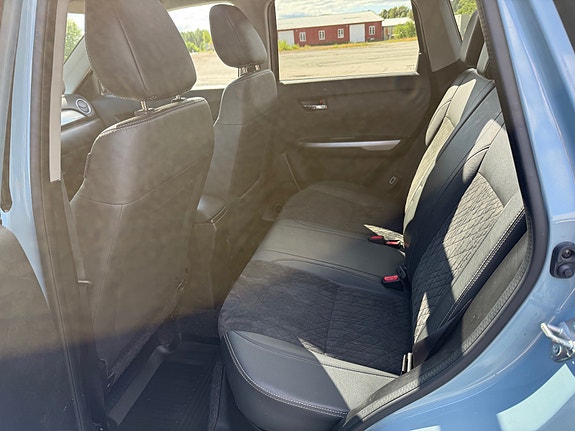 Suzuki Vitara 14 of 30