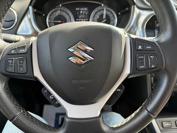 Suzuki Vitara 28 of 30