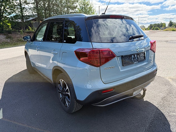 Suzuki Vitara 3 of 30