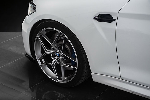 BMW M2 15 of 30