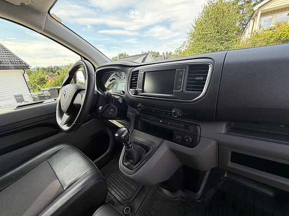 Toyota Proace 12 of 30