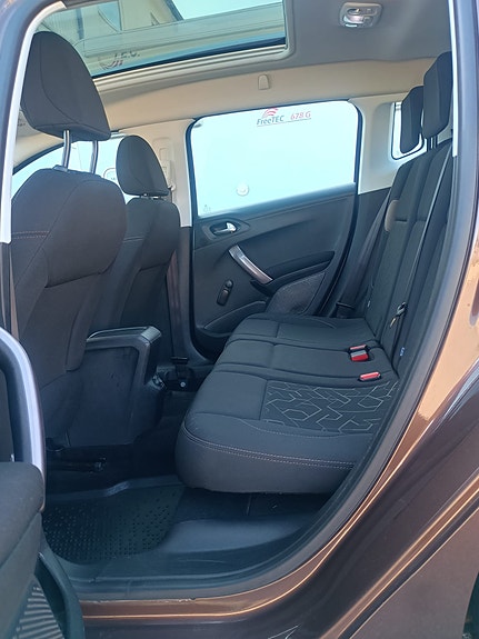 Peugeot 2008 13 of 30