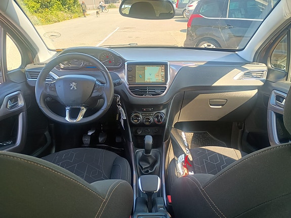 Peugeot 2008 22 of 30