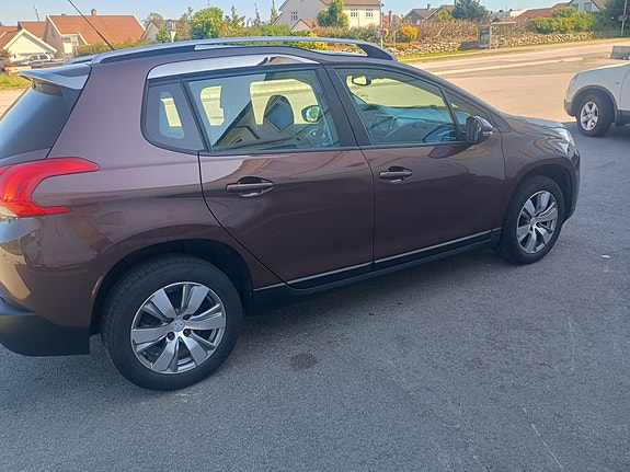 Peugeot 2008 6 of 30