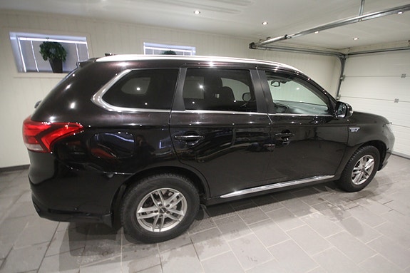 Mitsubishi Outlander 7 of 27