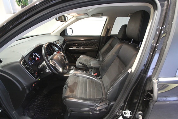 Mitsubishi Outlander 13 of 27