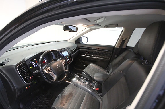 Mitsubishi Outlander 14 of 27