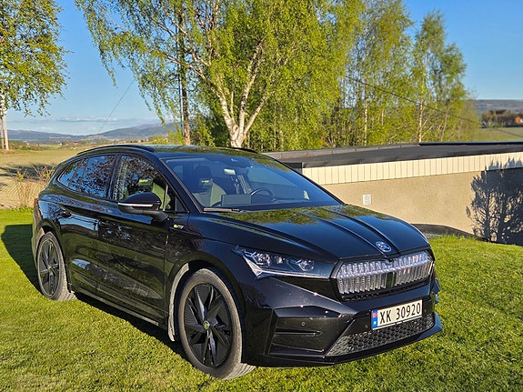 Skoda Enyaq RS 2 of 17