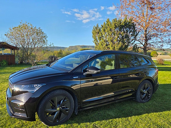 Skoda Enyaq RS 4 of 17